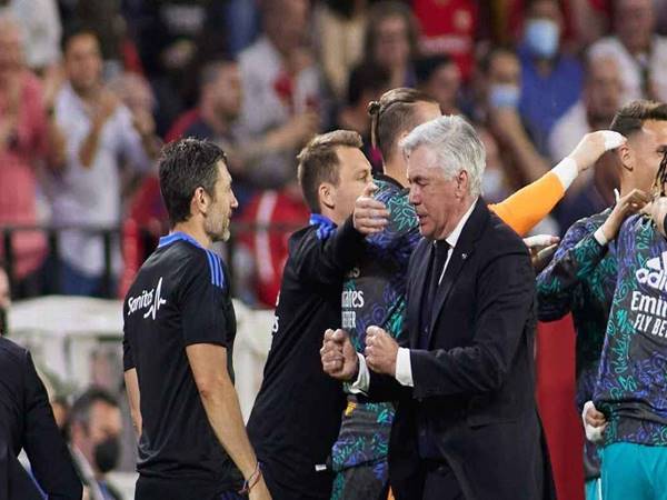 Bóng đá Quốc tế sáng 18/4: Ancelotti bối rối với trọng tài
