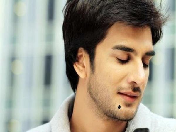 Vị trí nốt ruồi trên mặt đàn ông