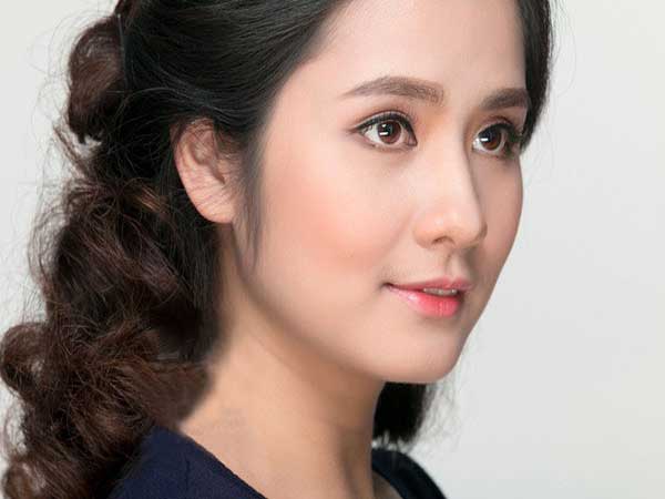 Tướng phụ nữ sát chồng có gò má cao