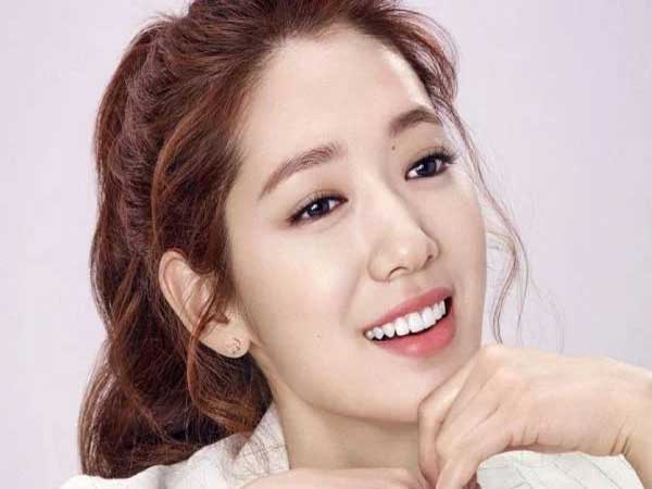 Phụ nữ có ấn đường nhỏ, hẹp thường có hôn nhân khó khăn