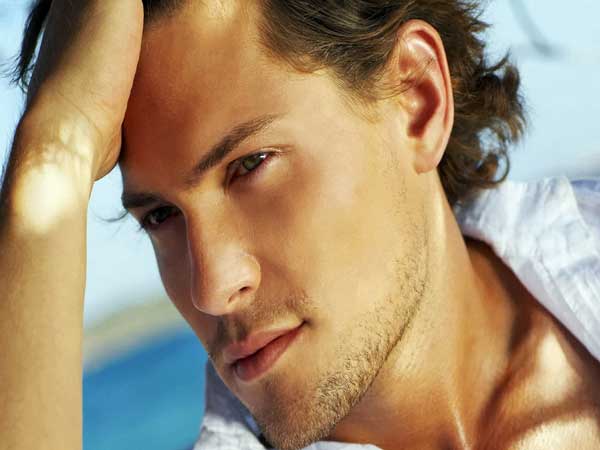 Tướng đàn ông vũ phu có răng vẩu