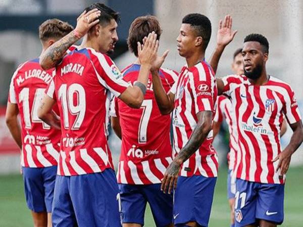 Màu áo truyền thống của Atlético Madrid