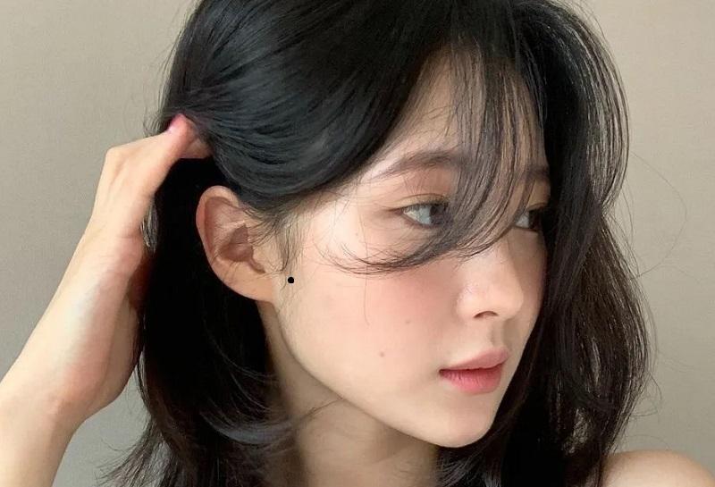Ý nghĩa nốt ruồi ở tóc mai bên trái