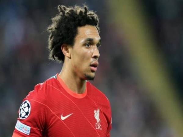 Tin Liverpool 23/9: HLV Slot khen ngợi đặc biệt Alexander-Arnold