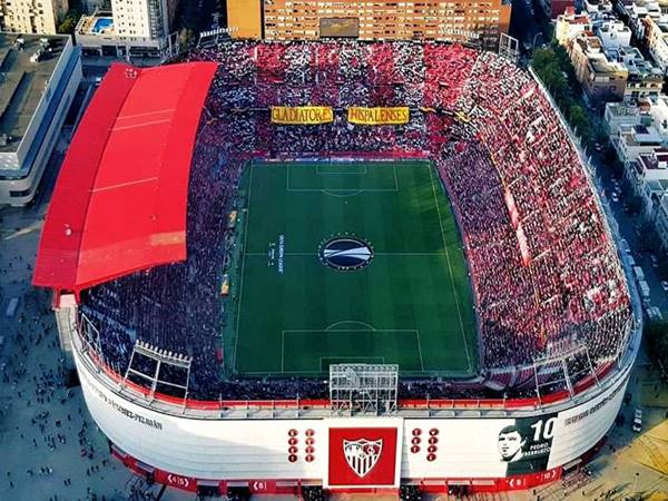 Khám phá sân vận động Estadio Ramón Sánchez Pizjuán