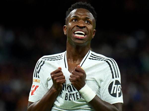 Những bê bối trong sự nghiệp của Vinicius Junior