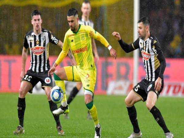Phân tích trận đấu Angers vs Nantes 02h45 ngày 13/12