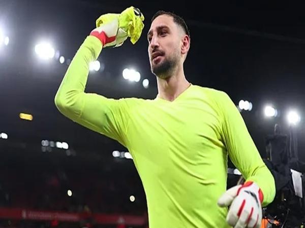 Tin Man City: Donnarumma có pha cứu thua không tưởng